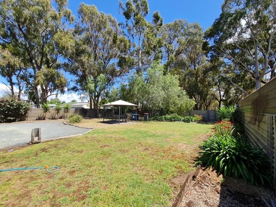 Kyabram Country Motel Buitenkant foto